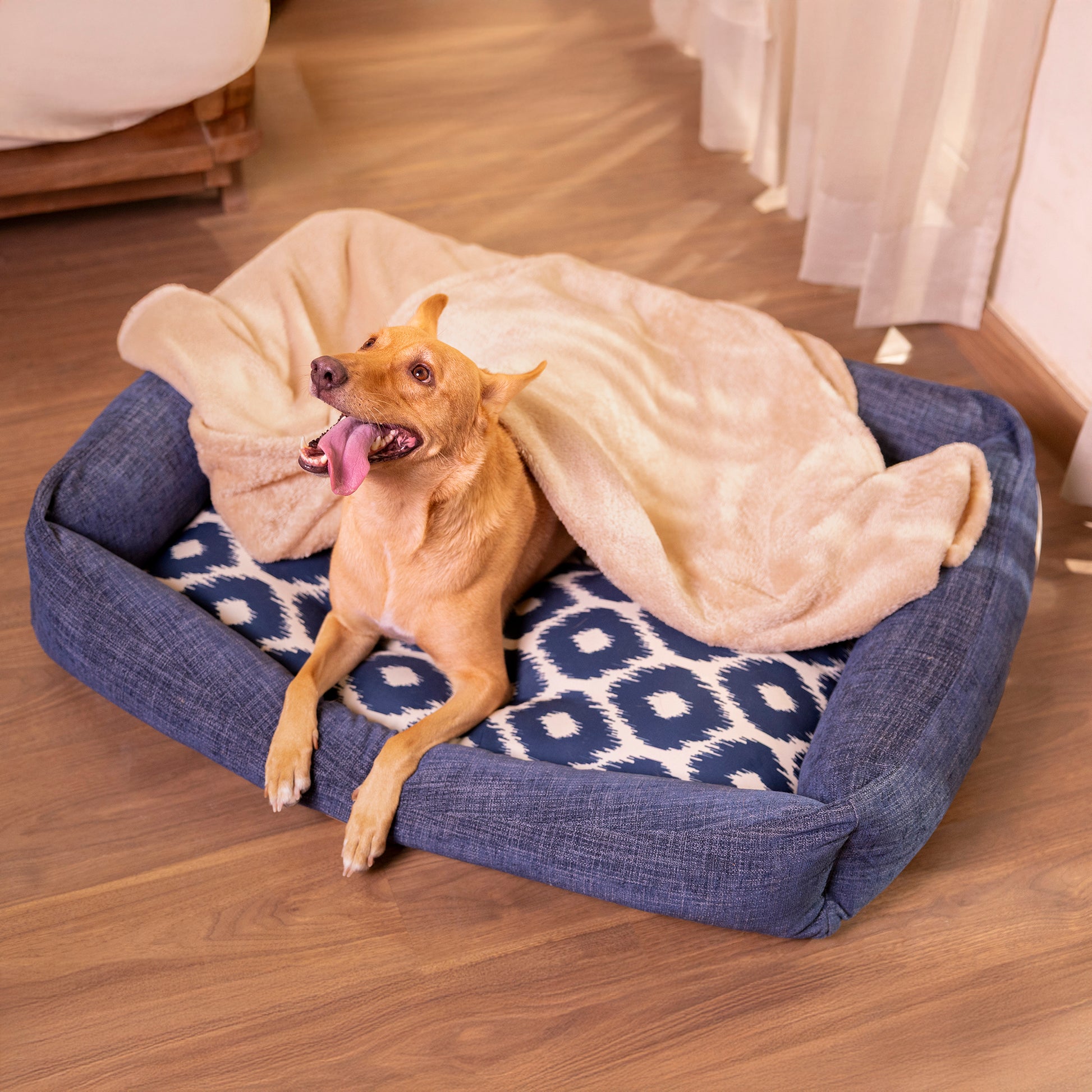 HUFT Furry Wrap Blanket For Dog & Cat - Cream - Heads Up For Tails