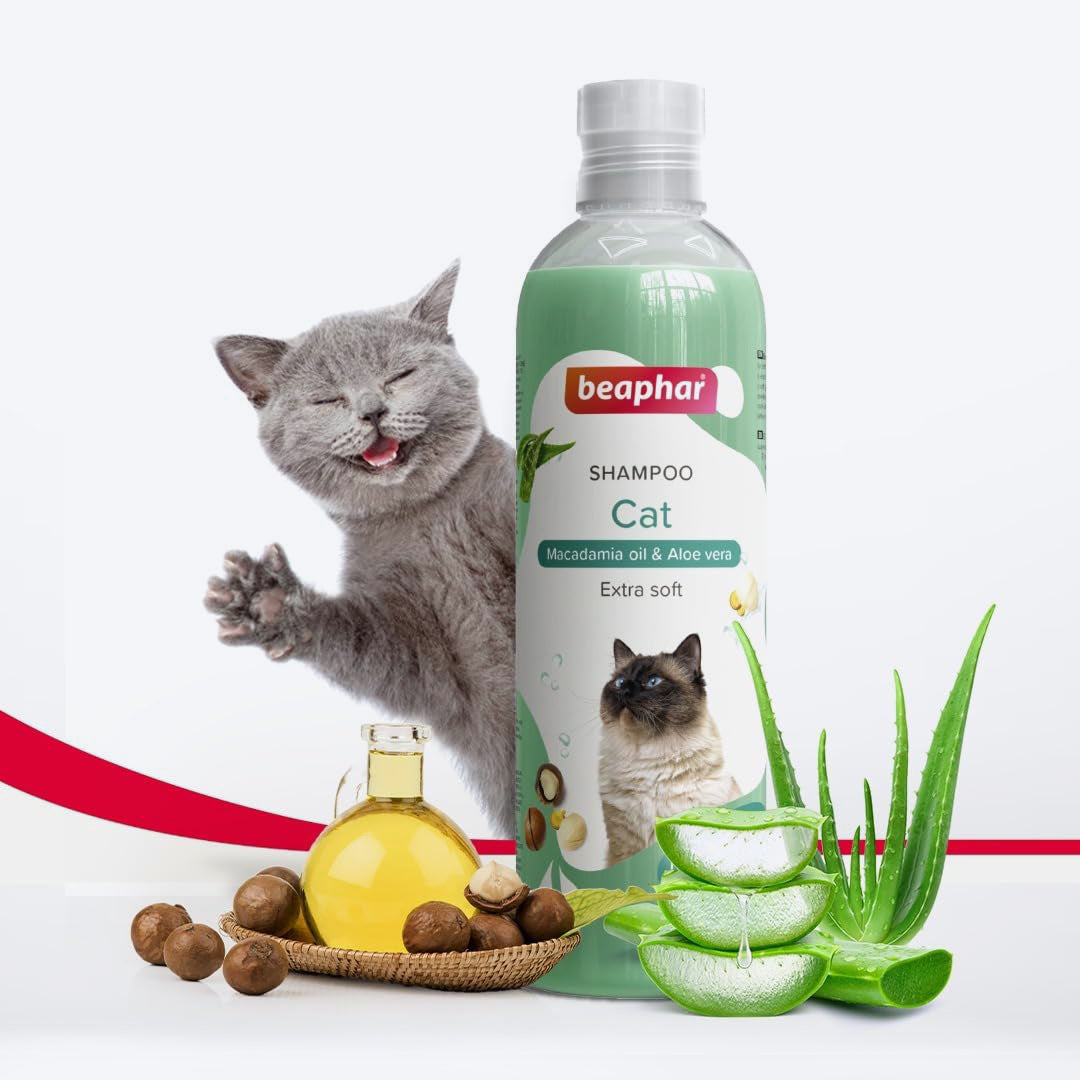 Beaphar Extra Soft Shampoo For Cat - Macadamia Oil & Aloe Vera - 250 ml - Heads Up For Tails