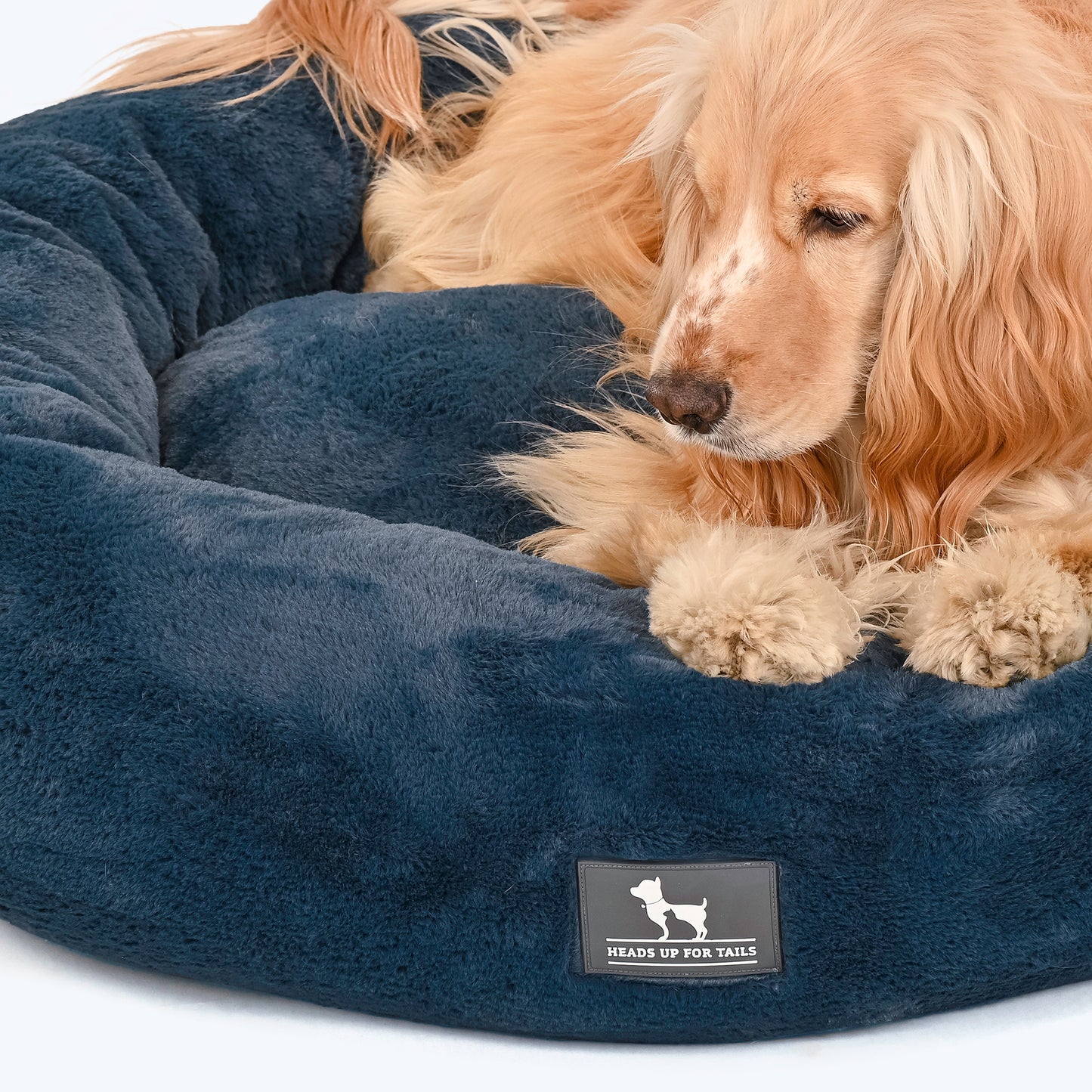 HUFT Furry Donut Pet Bed - Navy Blue - Heads Up For Tails