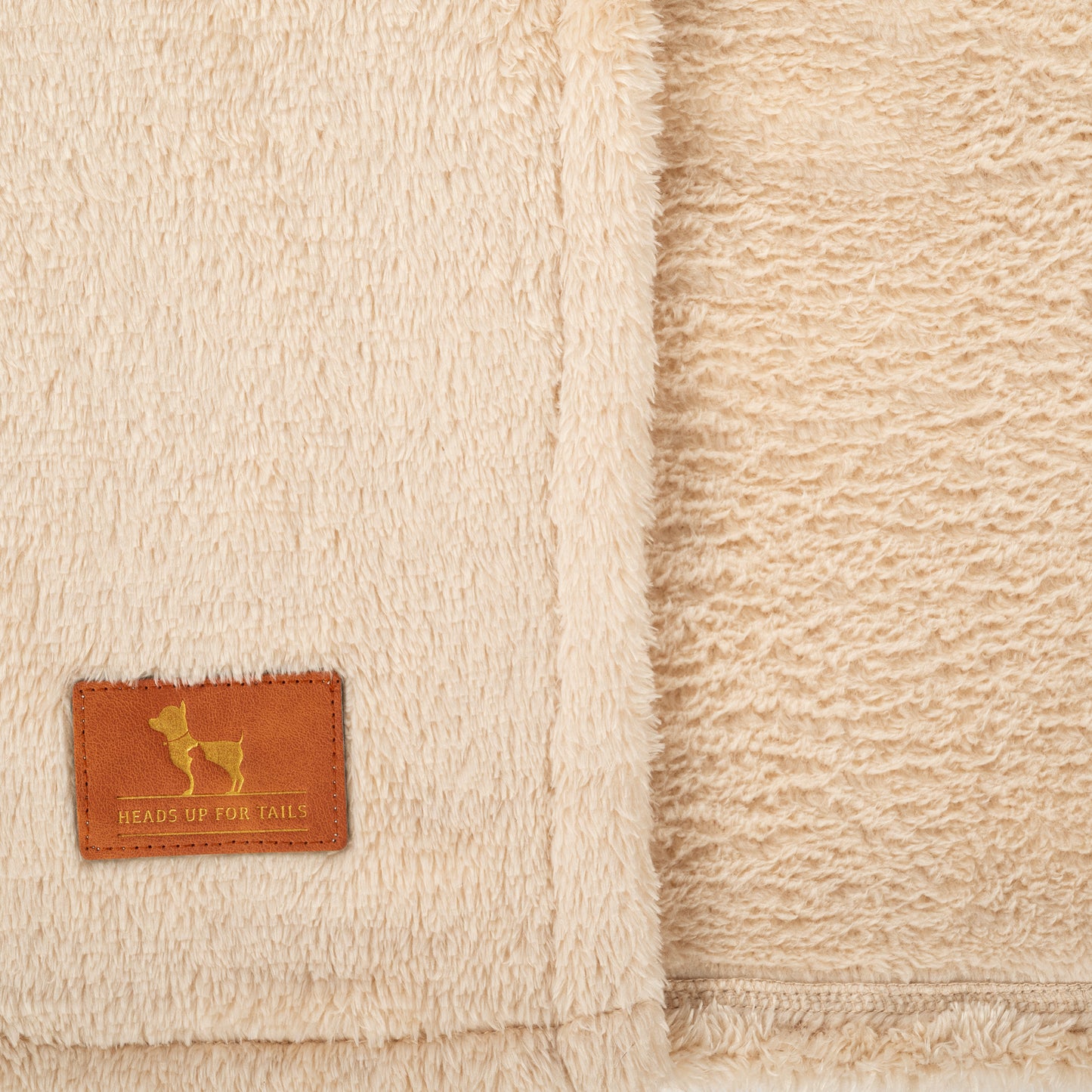 HUFT Furry Wrap Blanket For Dog & Cat - Cream