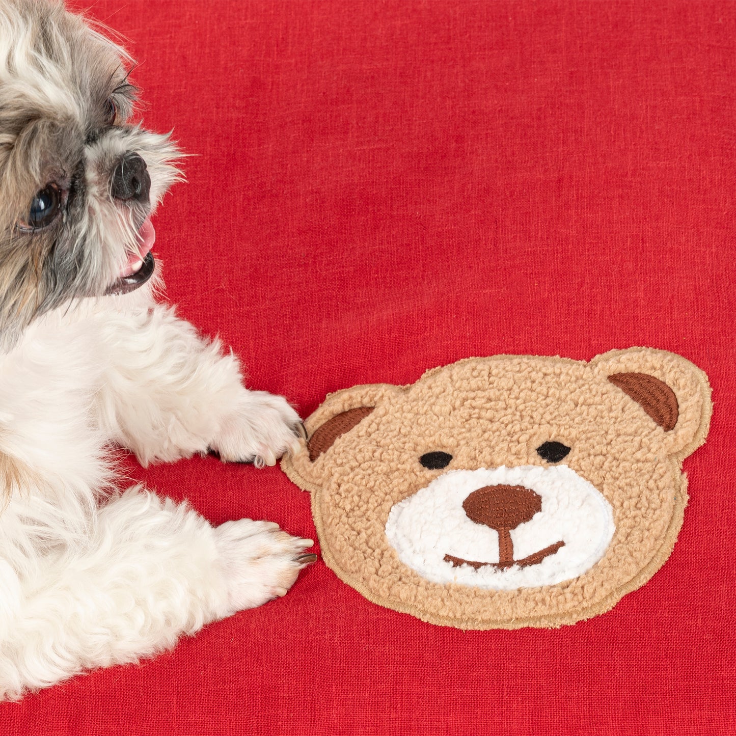 HUFT Snuggle Bear Mat For Dog - Red - Heads Up For Tails