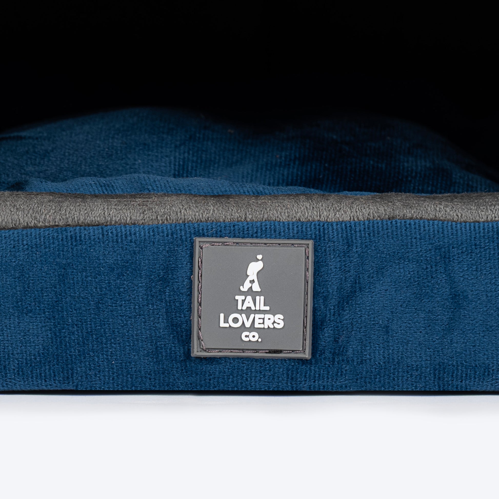 TLC Bedding With Removable Cushion For Cat & Puppy - Navy & Grey - Heads Up For Tails