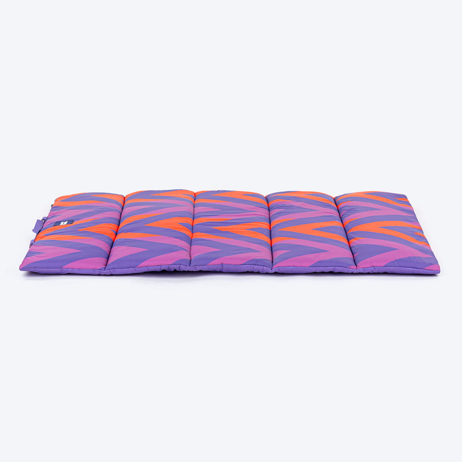 Dash Dog Zig Zaggers Water Repellent Portable Mat For Dog - Orange & Purple - Heads Up For Tails