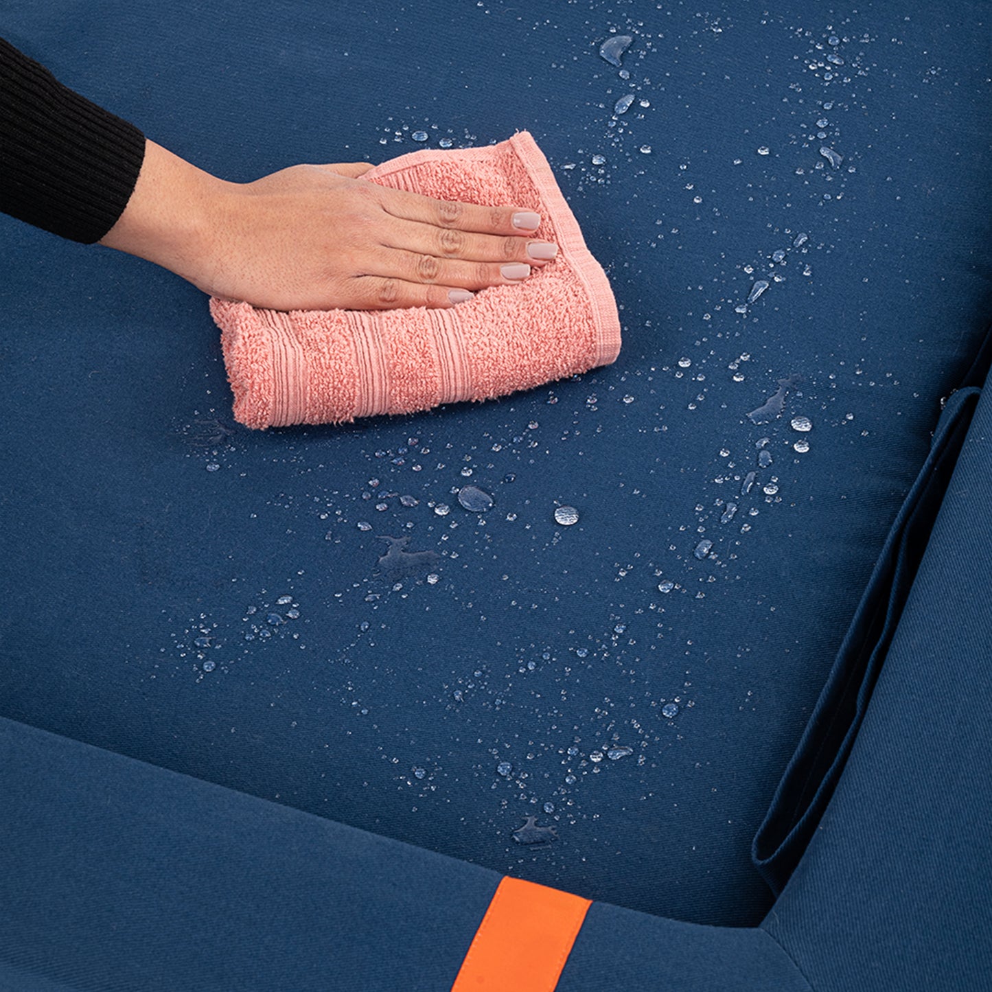 HUFT Royal Snooze Bed for Dog - Navy - Heads Up For Tails