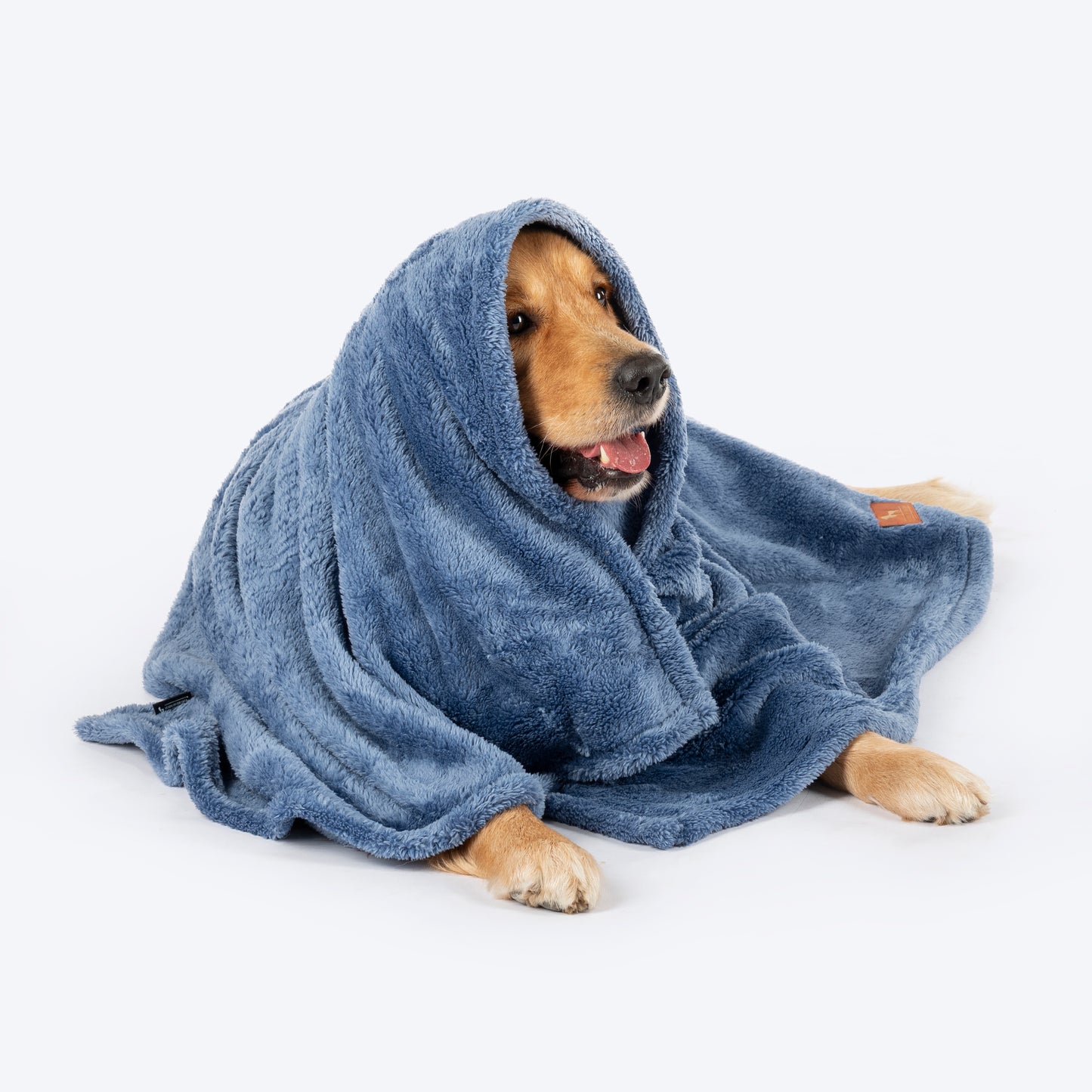 HUFT Furry Wrap Blanket For Dog & Cat - Powder Blue - Heads Up For Tails