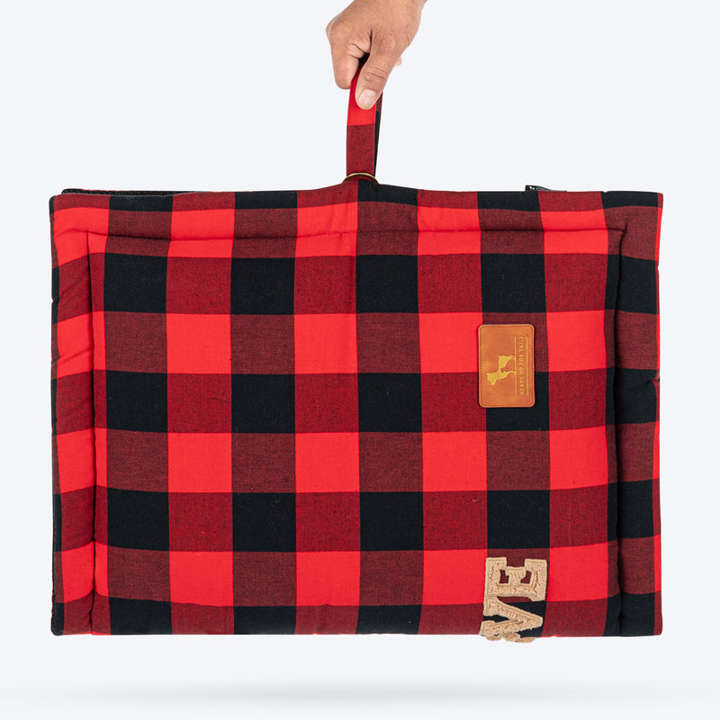 HUFT Personalised Checkered Cuddle Mat For Dog & Cat - Red & Black - Heads Up For Tails