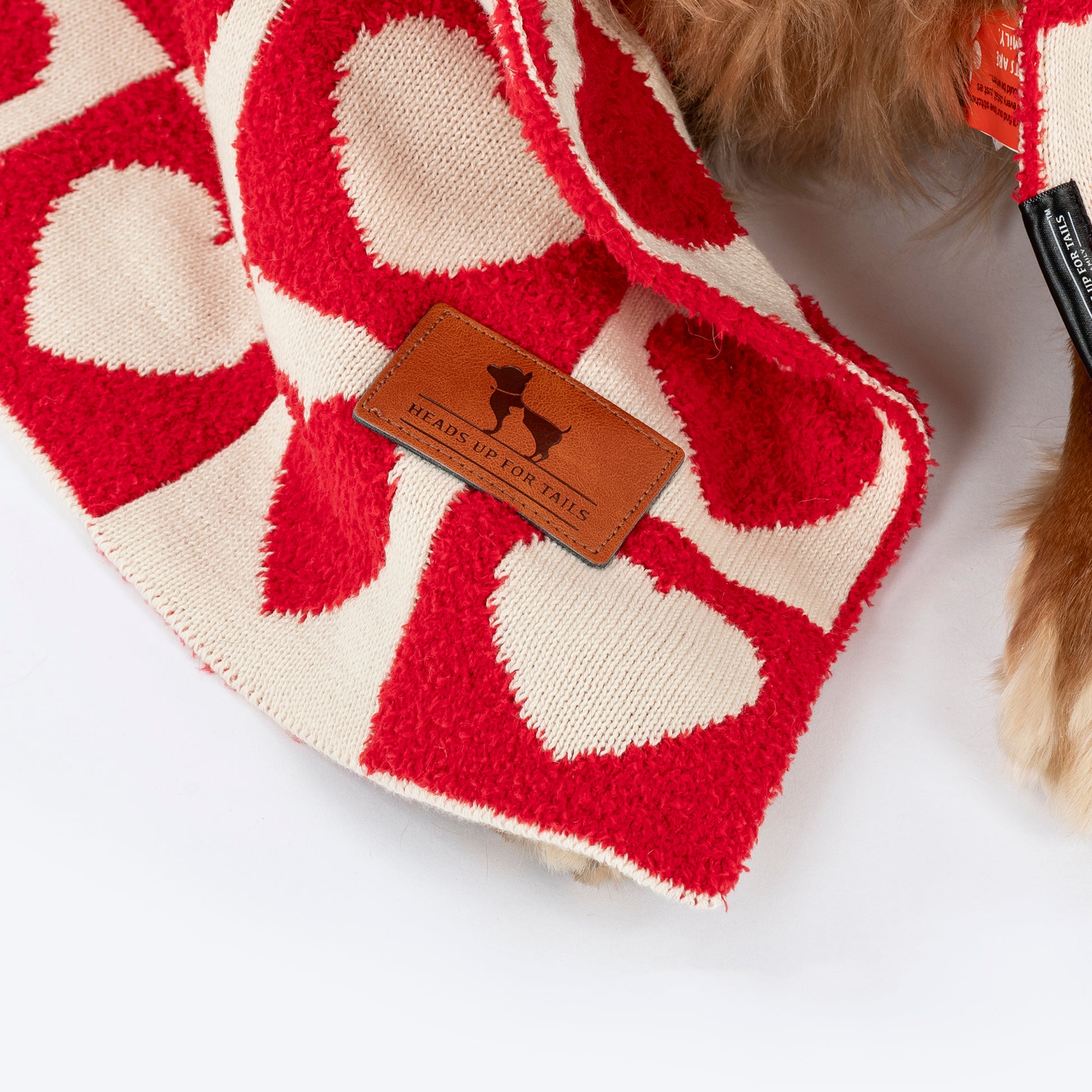 HUFT Snuggle Hearts Blanket For Dog & Cat - Red - Heads Up For Tails