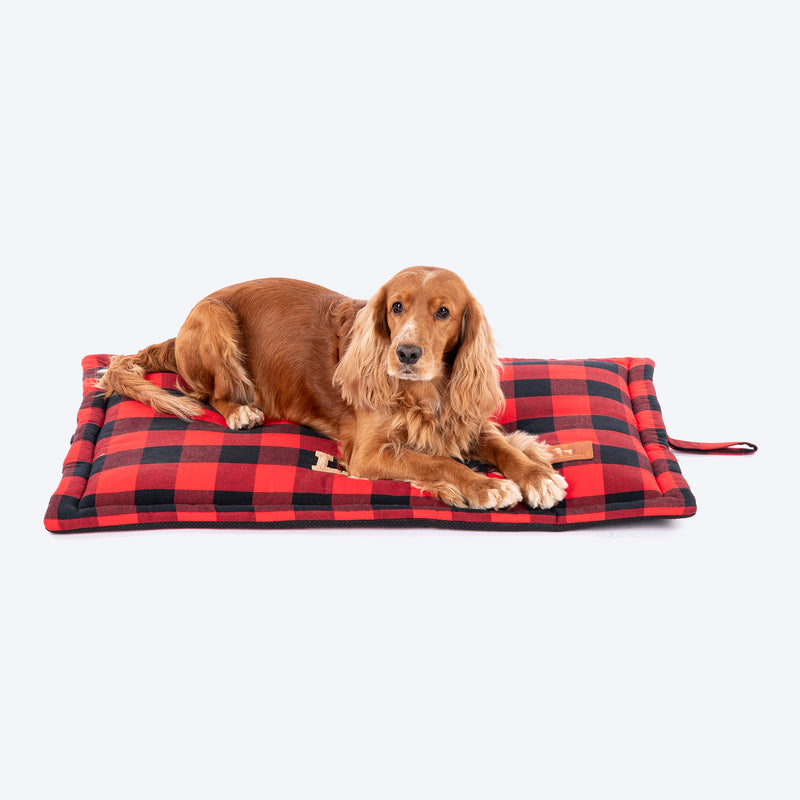HUFT Love Plaid Mat For Dog - Red & Black - Heads Up For Tails