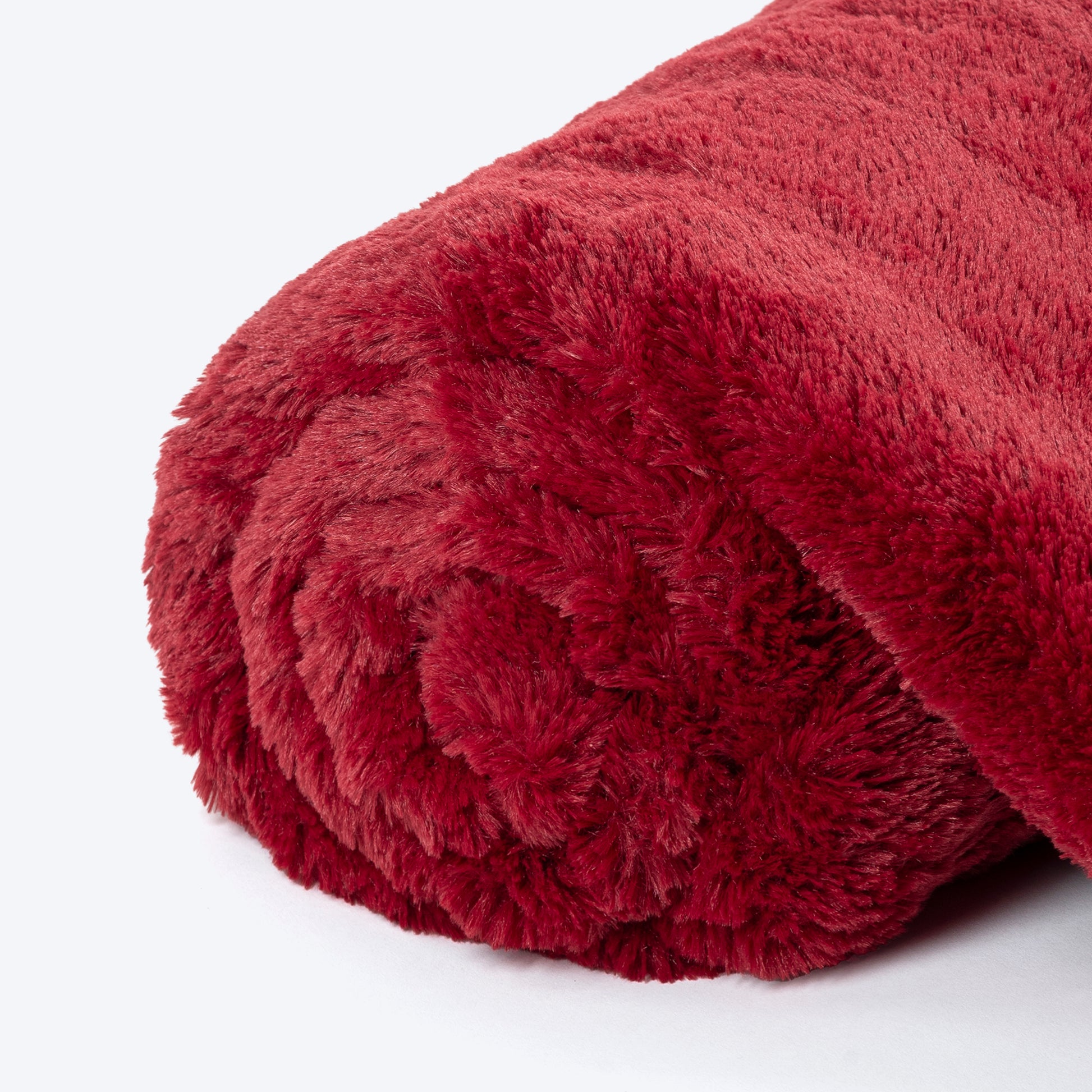HUFT Furry Comfort Blanket For Dog & Cat - Red & Beige - Heads Up For Tails