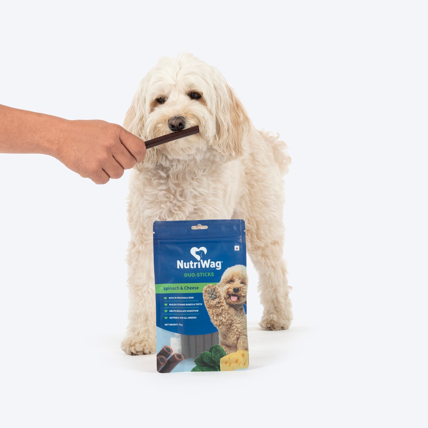 NutriWag Spinach & Cheese Duo Sticks Treats For Dog - 70 gm - Heads Up For Tails
