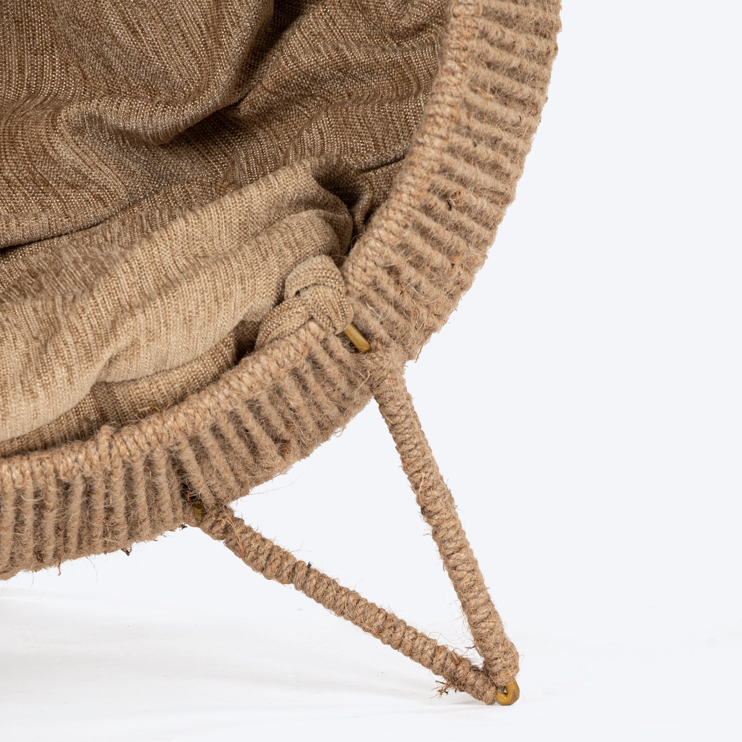 HUFT Feline Rest Chair With Cushion For Cat - Brown - Heads Up For Tails