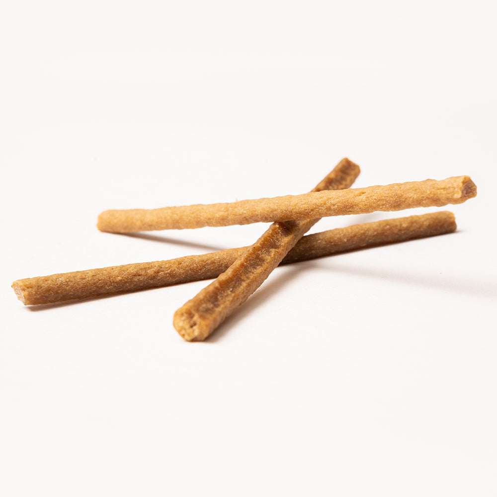 HUFT Wholesome Chicken, Brown Rice Food & Yum Nums Banana Treats Combo For Dog - Heads Up For Tails