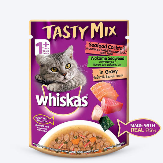 Whiskas Adult (1+ year) Tasty Mix Wet Cat Food Made With Real Fish, Seafood Cocktail Wakame Seaweed in Gravy - 70 g packs - Heads Up For Tails