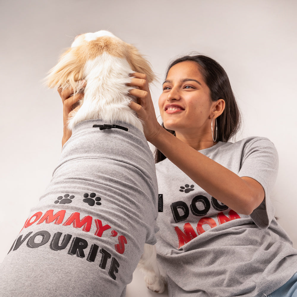 HUFT Twinning - Dog Mom T-Shirt For Humans - Grey with Black & Red Print - Heads Up For Tails