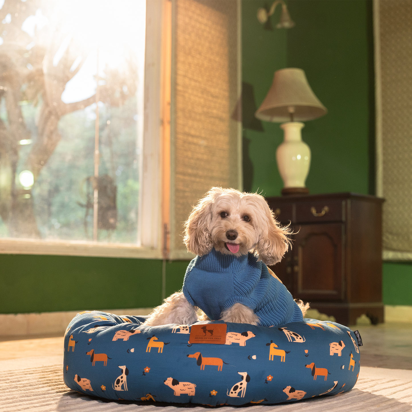 HUFT Bark & Bloom Donut Bed For Dog - Blue - Heads Up For Tails
