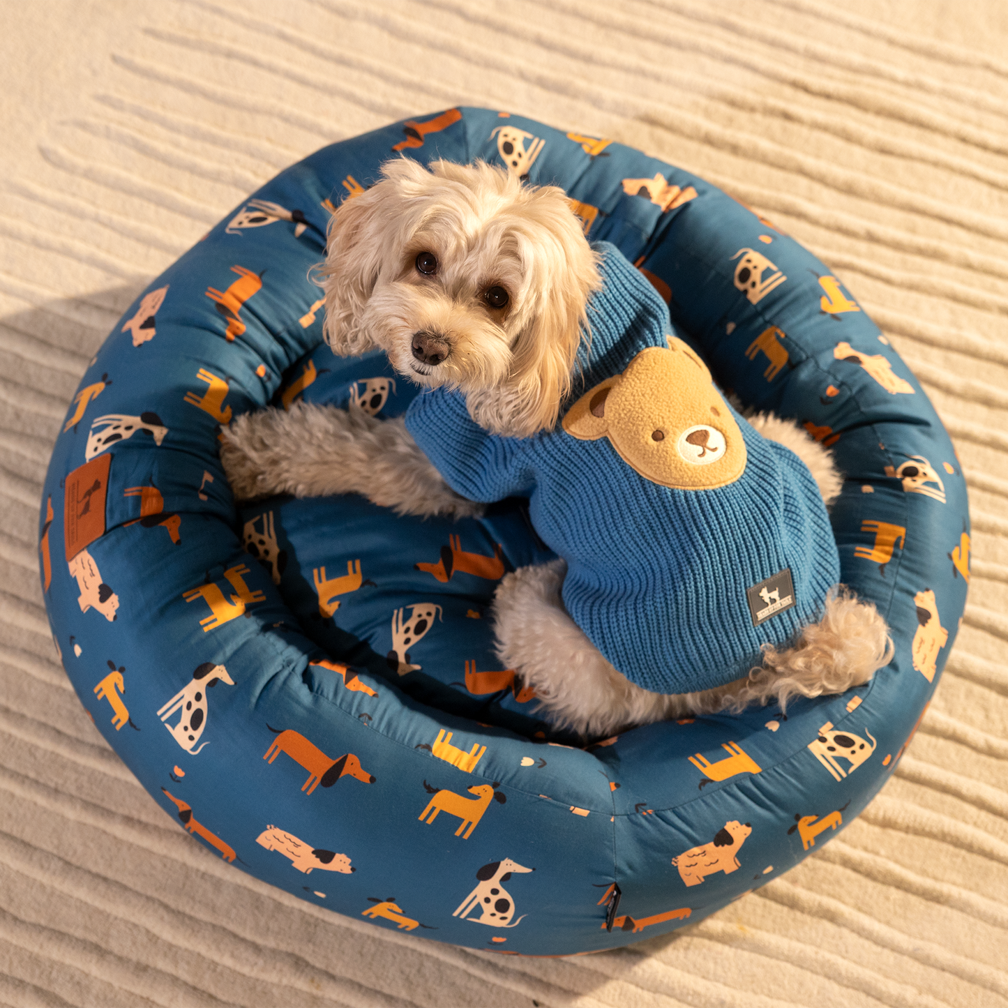 HUFT Bark & Bloom Donut Bed For Dog - Blue - Heads Up For Tails