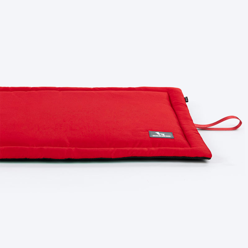HUFT Cloudy Bear Classic Mat For Dog & Cat - Red