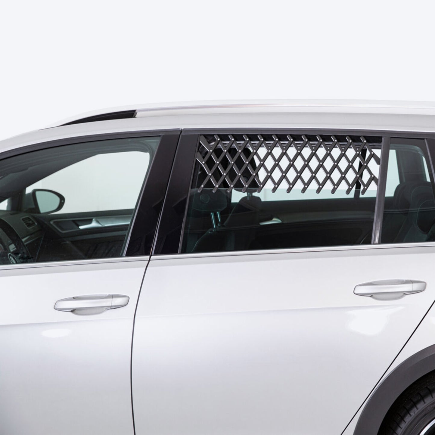 Trixie Ventilation Car Lattice For Cat & Dog - Black - 30-110 cm - Heads Up For Tails