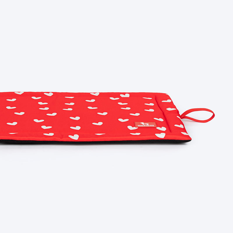 HUFT Sweethearts Flat Mat For Dog - Red - Heads Up For Tails