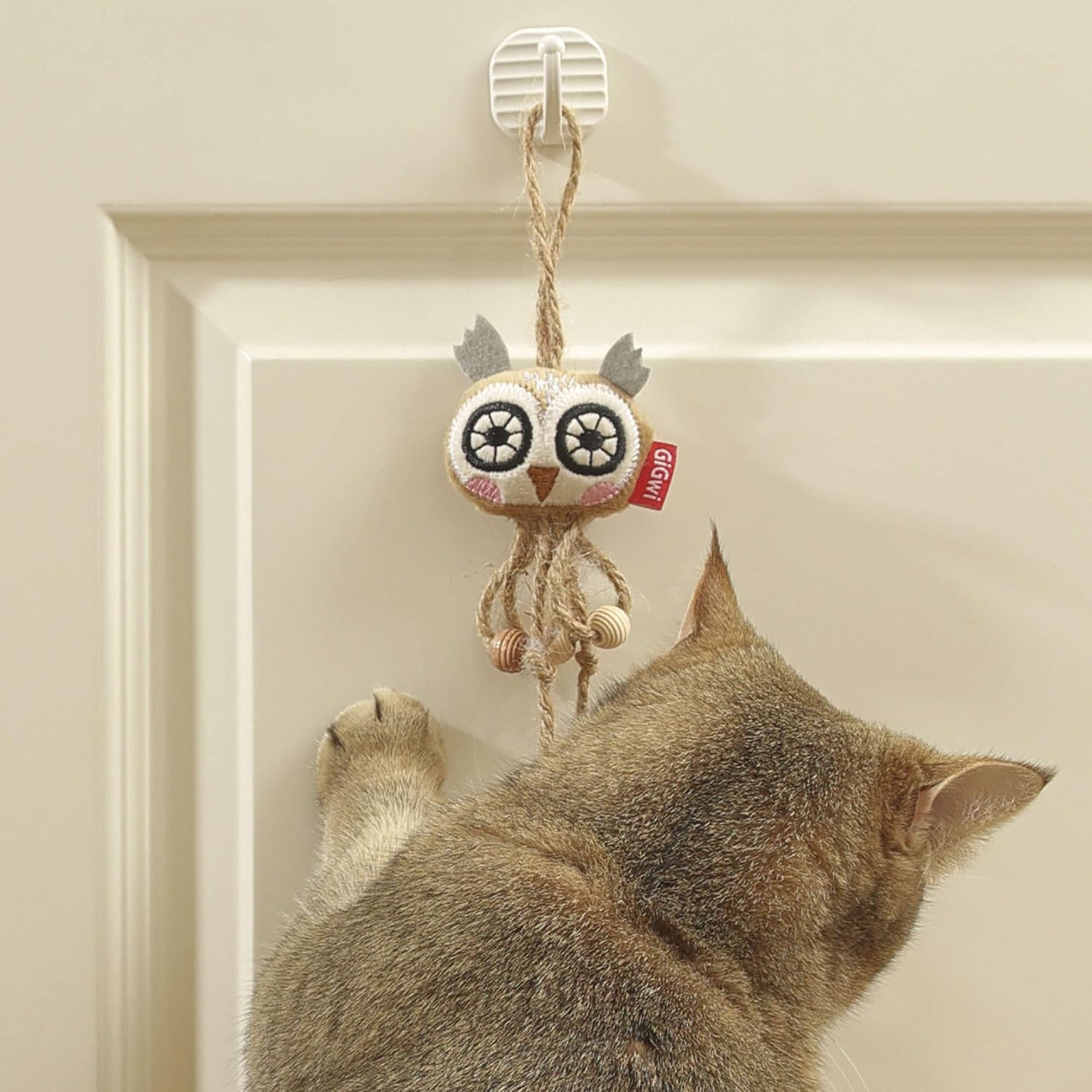 GiGwi Owl Catch & Scratch Eco-Line Cat Toy - White - Heads Up For Tails