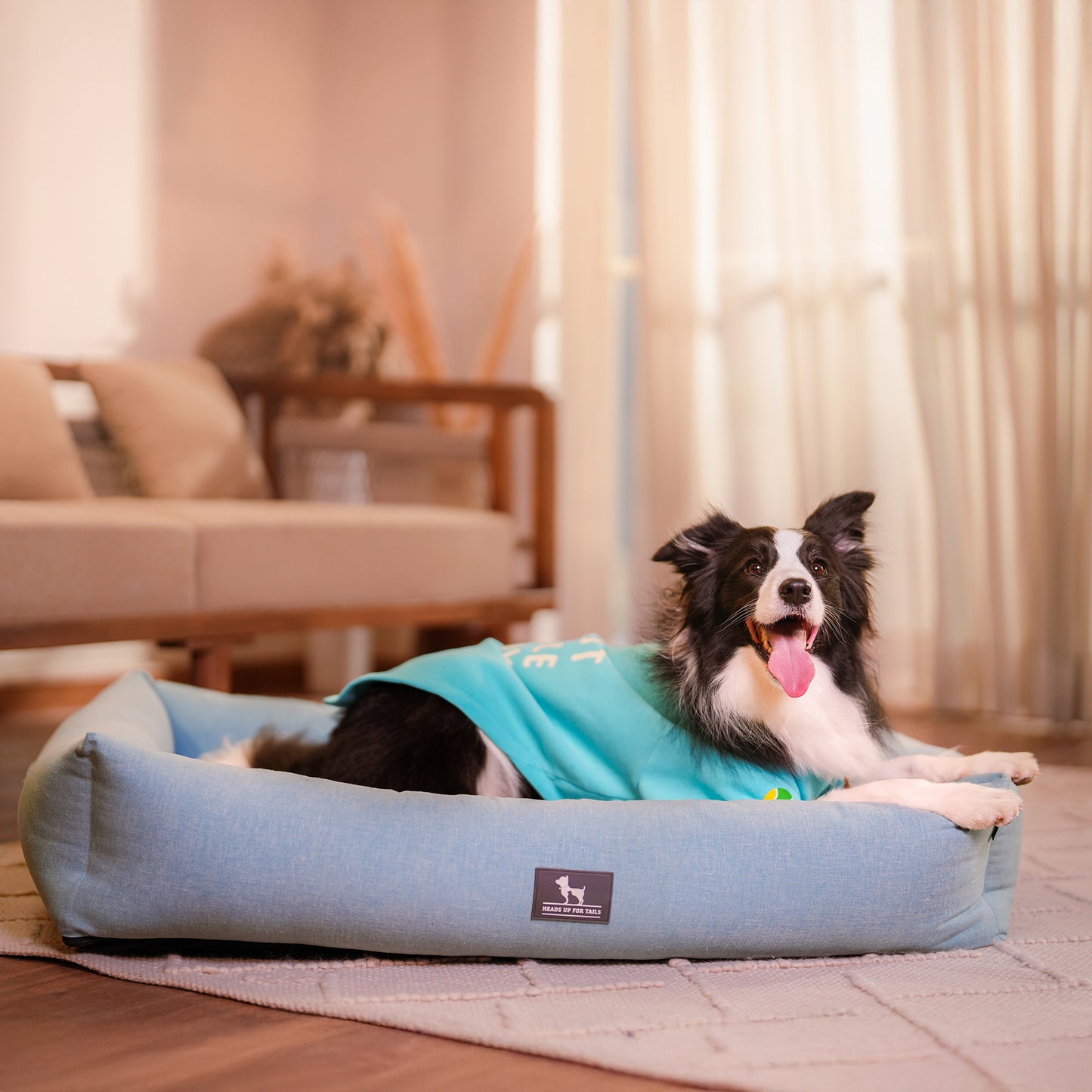 HUFT Personalised Nap Haven Orthopaedic Lounger Bed For Dog - Light Blue - Heads Up For Tails