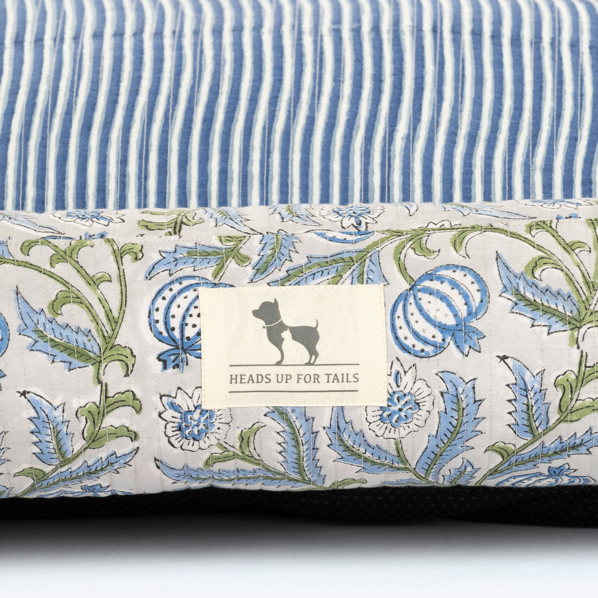 HUFT Jaipuri Baagh Lounger Dog Bed - Indigo