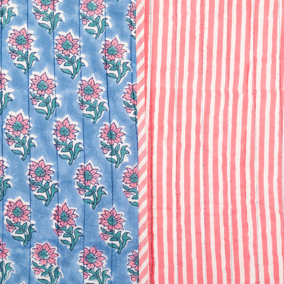 HUFT Jaipuri Phool Dog Blanket - Blue & Pink