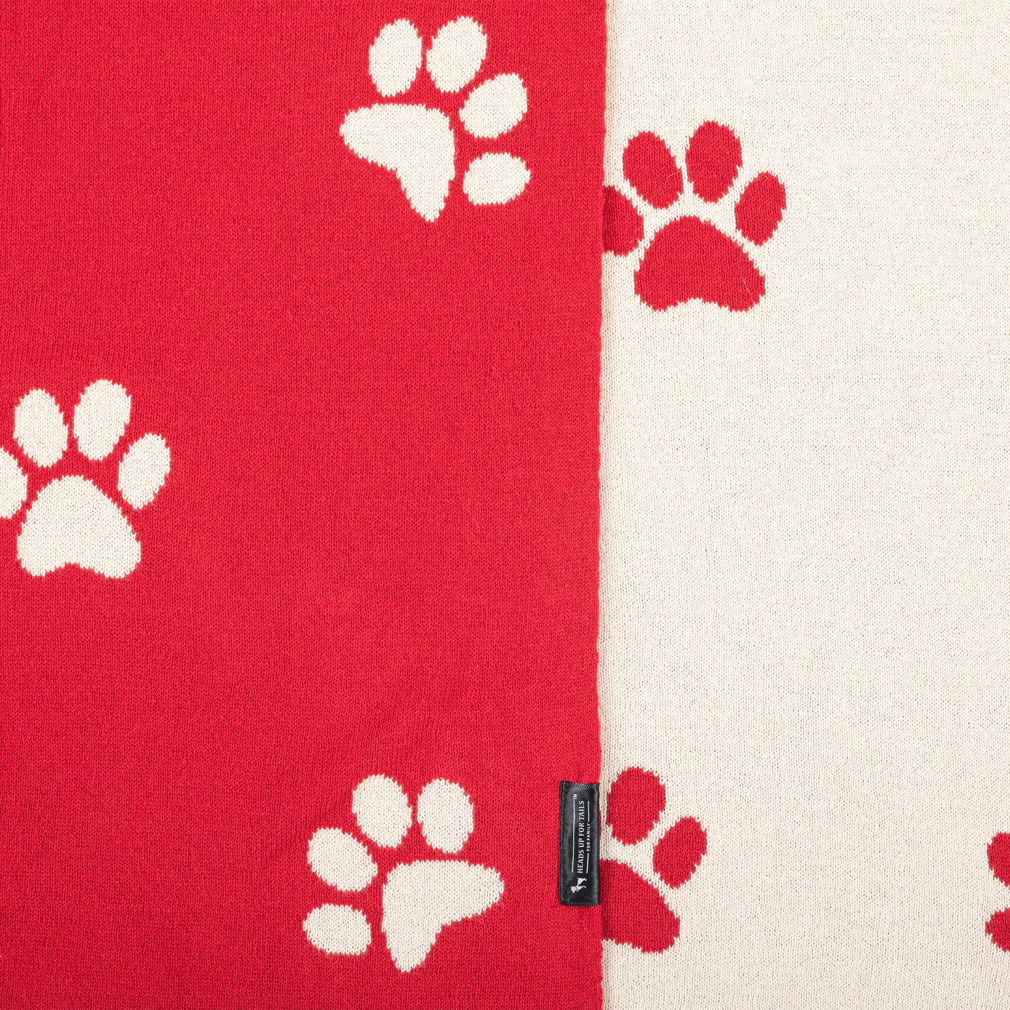 HUFT Paws & Cuddles Blanket For Dog & Cat - Red