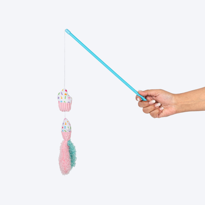 HUFT Cupcake Wand Toy With Catnip For Cat - Multicolor