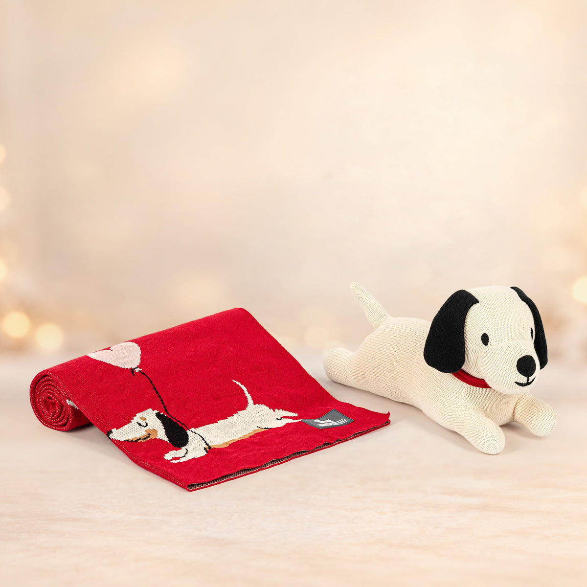 HUFT Doodle Doggo Blanket With Dog Cushion - Red