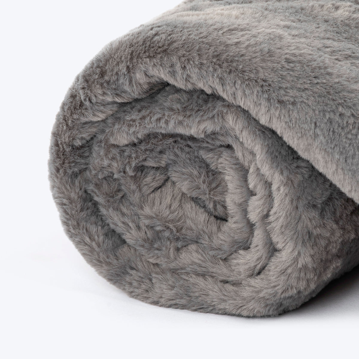 HUFT Plush Royal Blanket For Dog & Cat - Grey