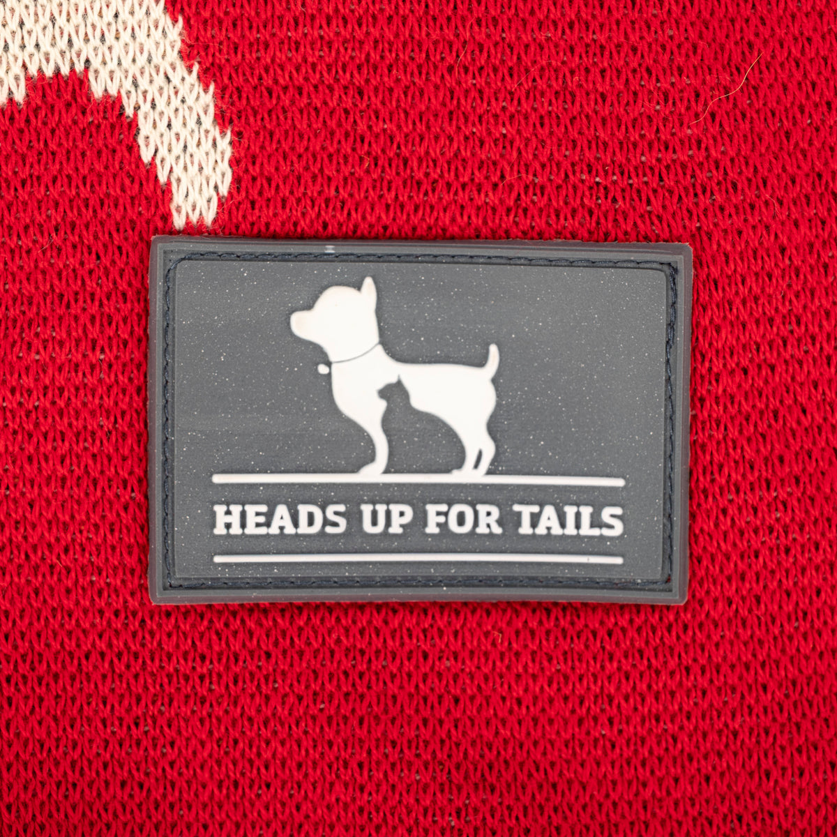 HUFT Doodle Doggo Blanket With Dog Cushion - Red