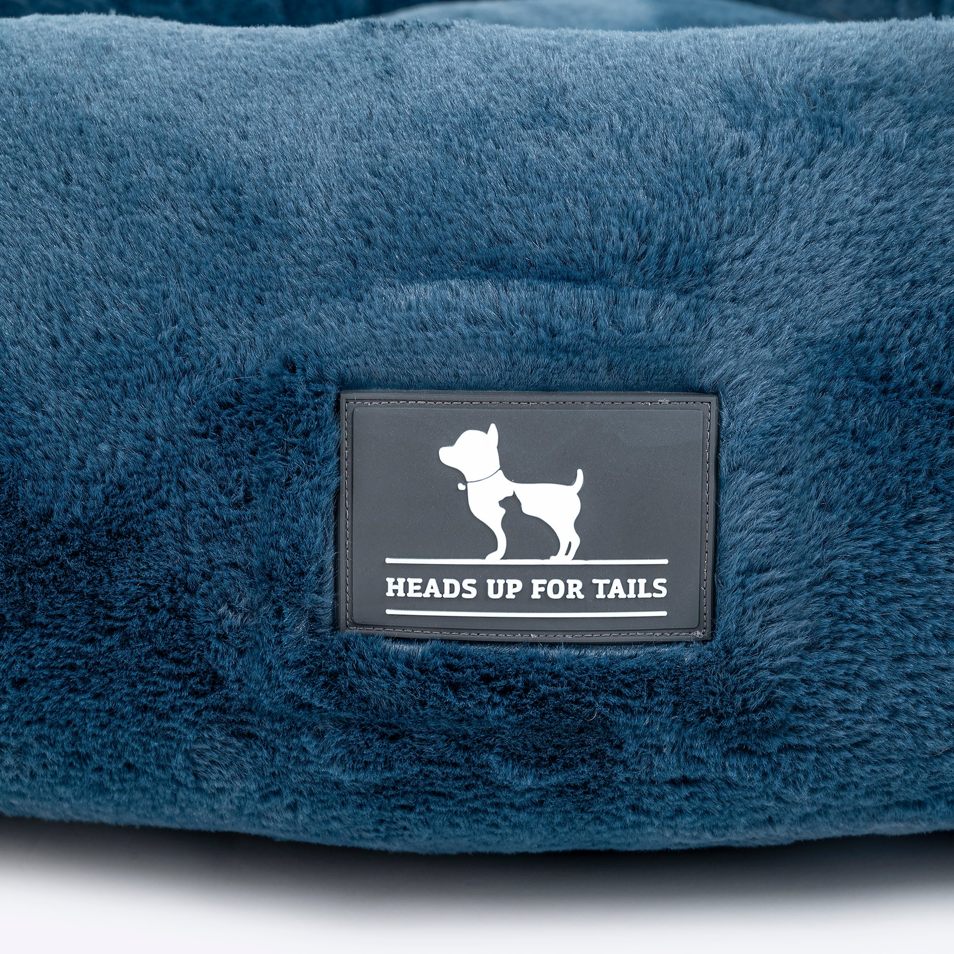 HUFT Furry Donut Pet Bed - Navy Blue - Heads Up For Tails