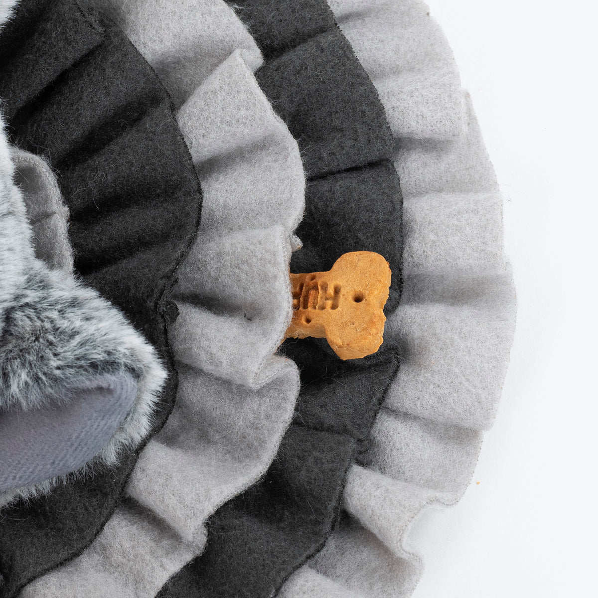HUFT Fluffy Koala Snuffle Mat for Dog - Grey