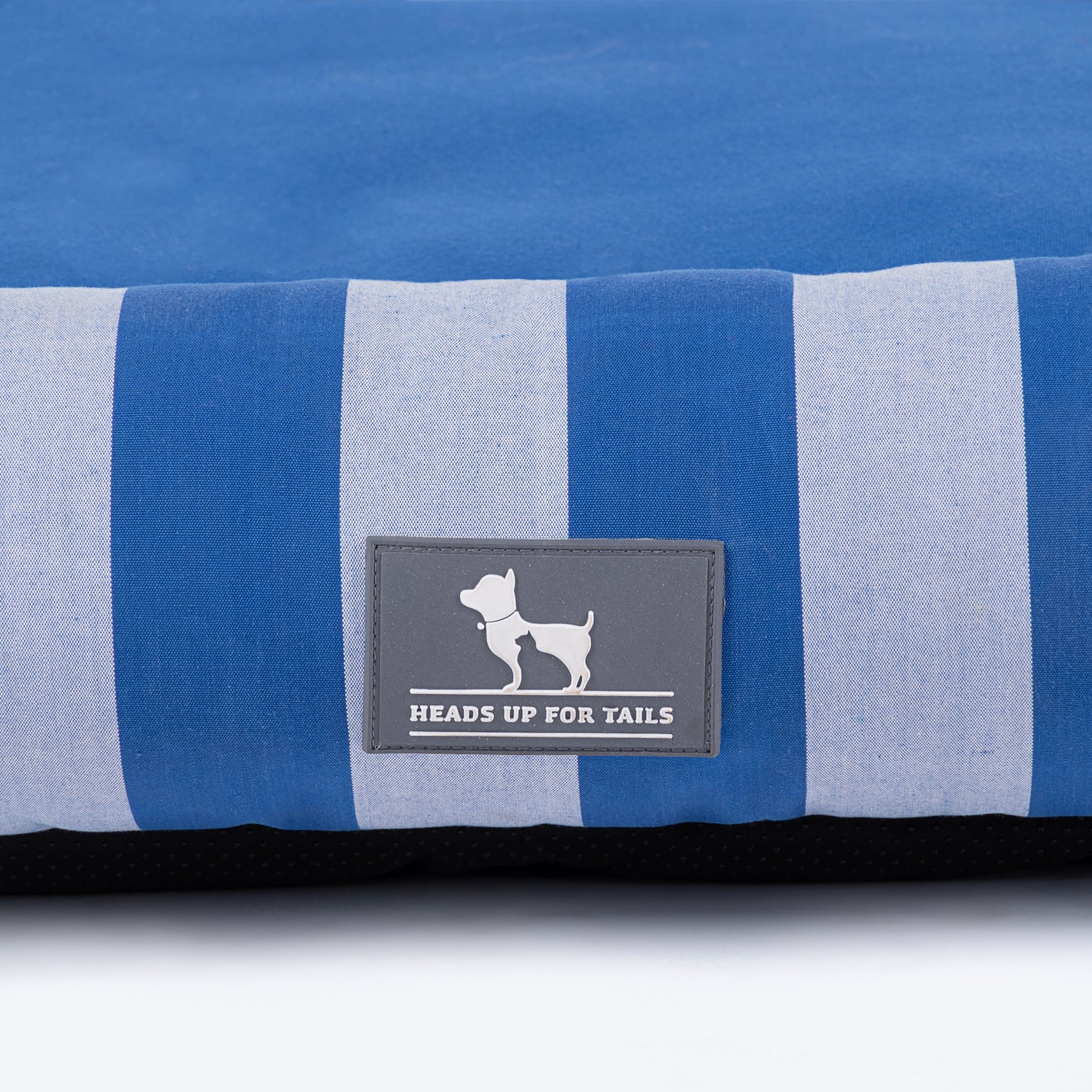 HUFT Stripe Siesta Lounger Dog Bed - Blue & White - Heads Up For Tails