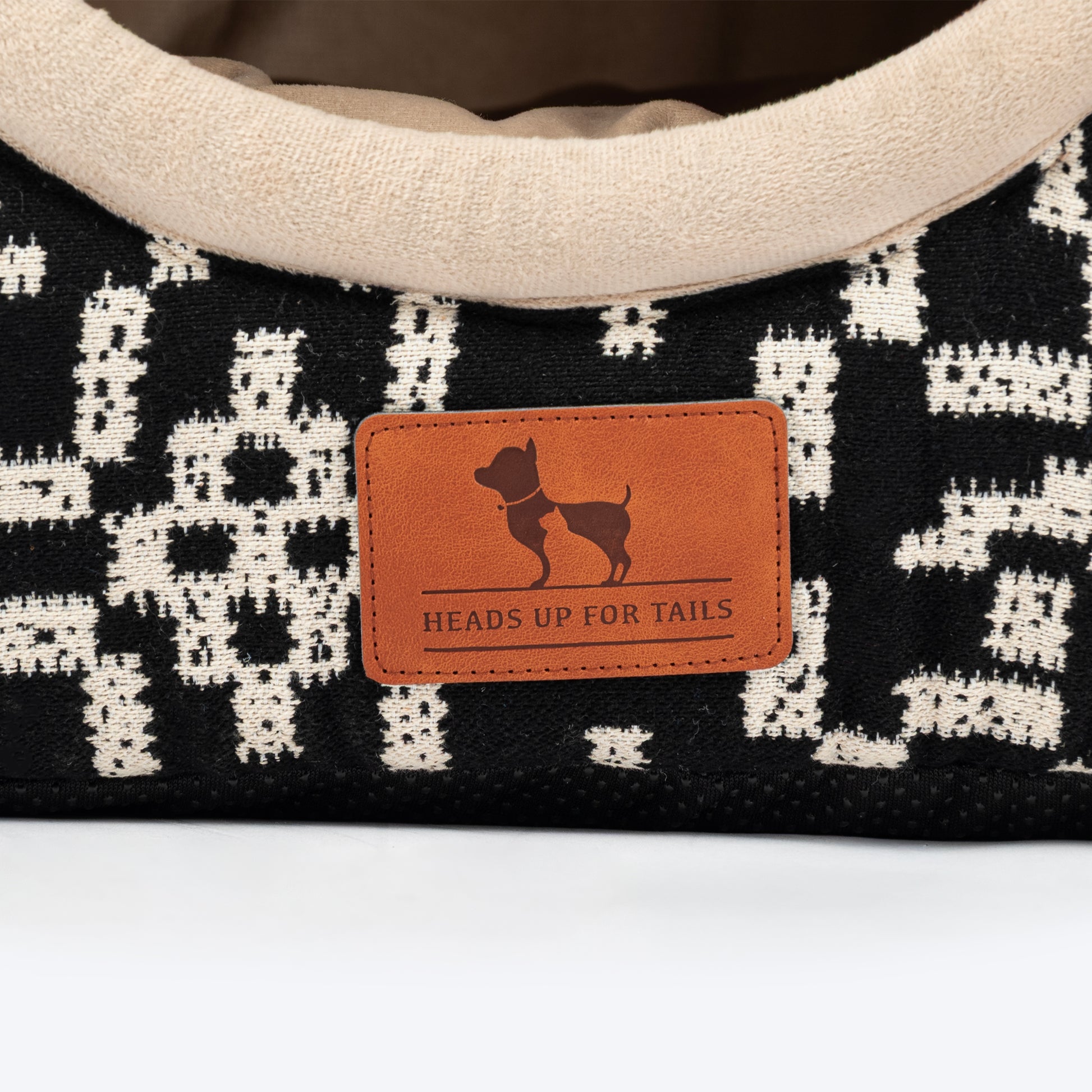 HUFT Furbulous Tent Bed For Cat - Black & White - Heads Up For Tails