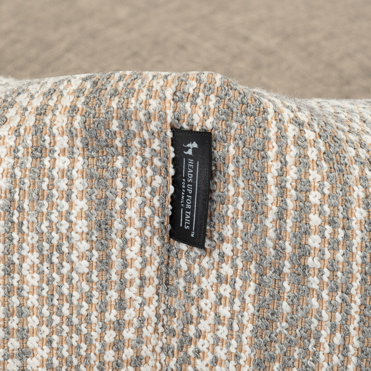 HUFT Pebble Weave Lounger Bed For Dog - Grey