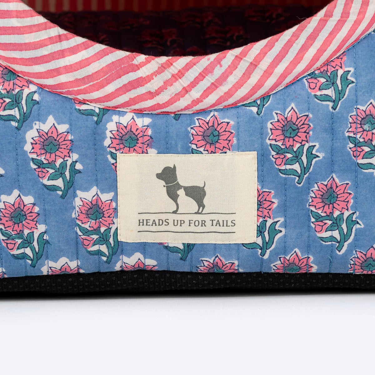 HUFT Jaipuri Phool Block-Printed Tent For Cat - Blue & Pink