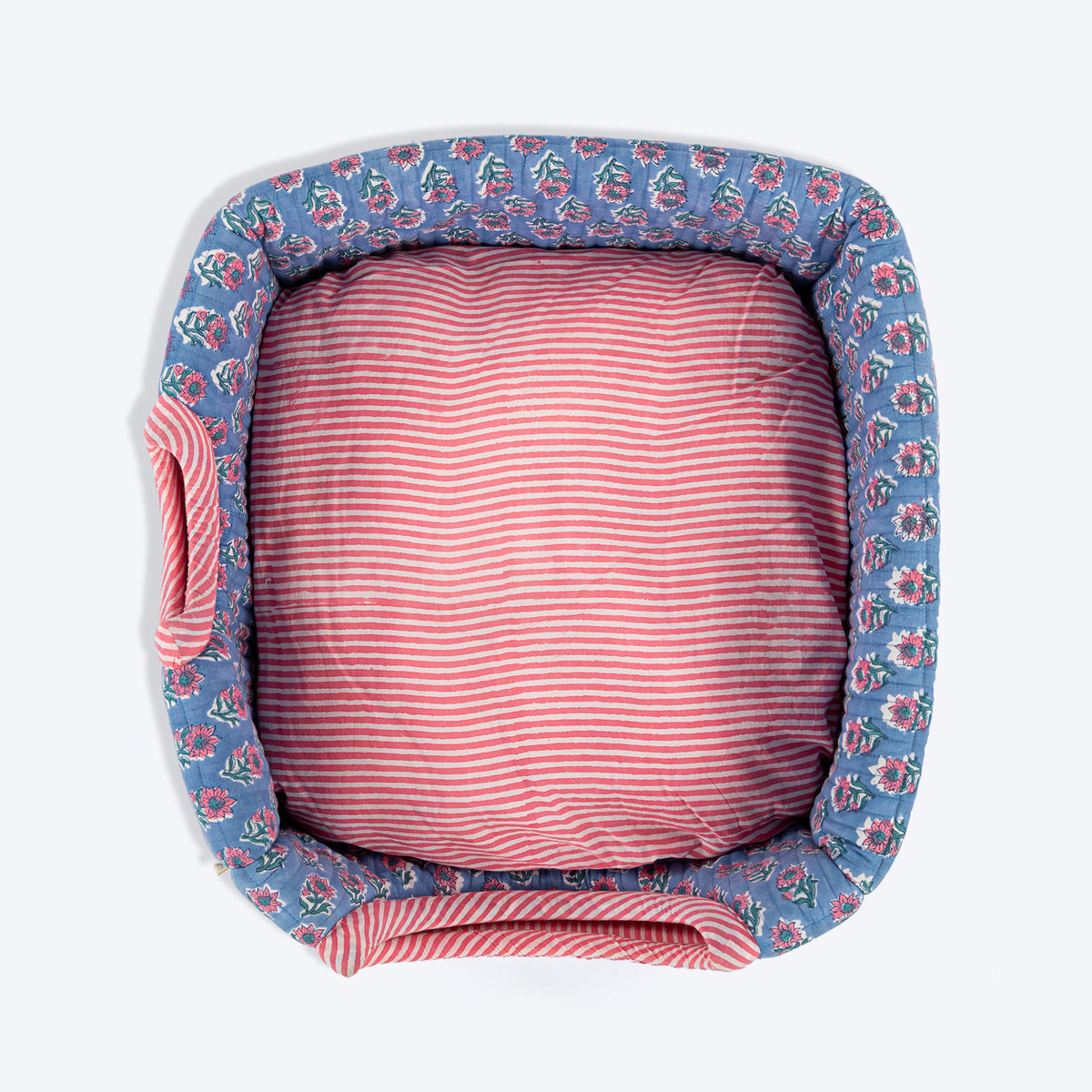 HUFT Jaipuri Phool Block-Printed Tent For Cat - Blue & Pink