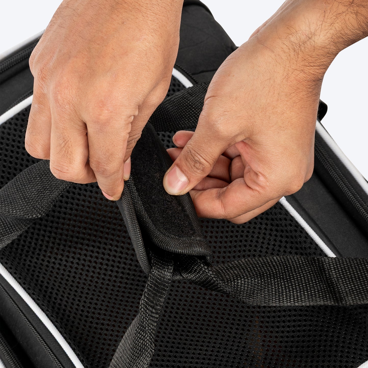 HUFT Travel Paws Expandable Pet Carrier For Dog & Cat - Assorted