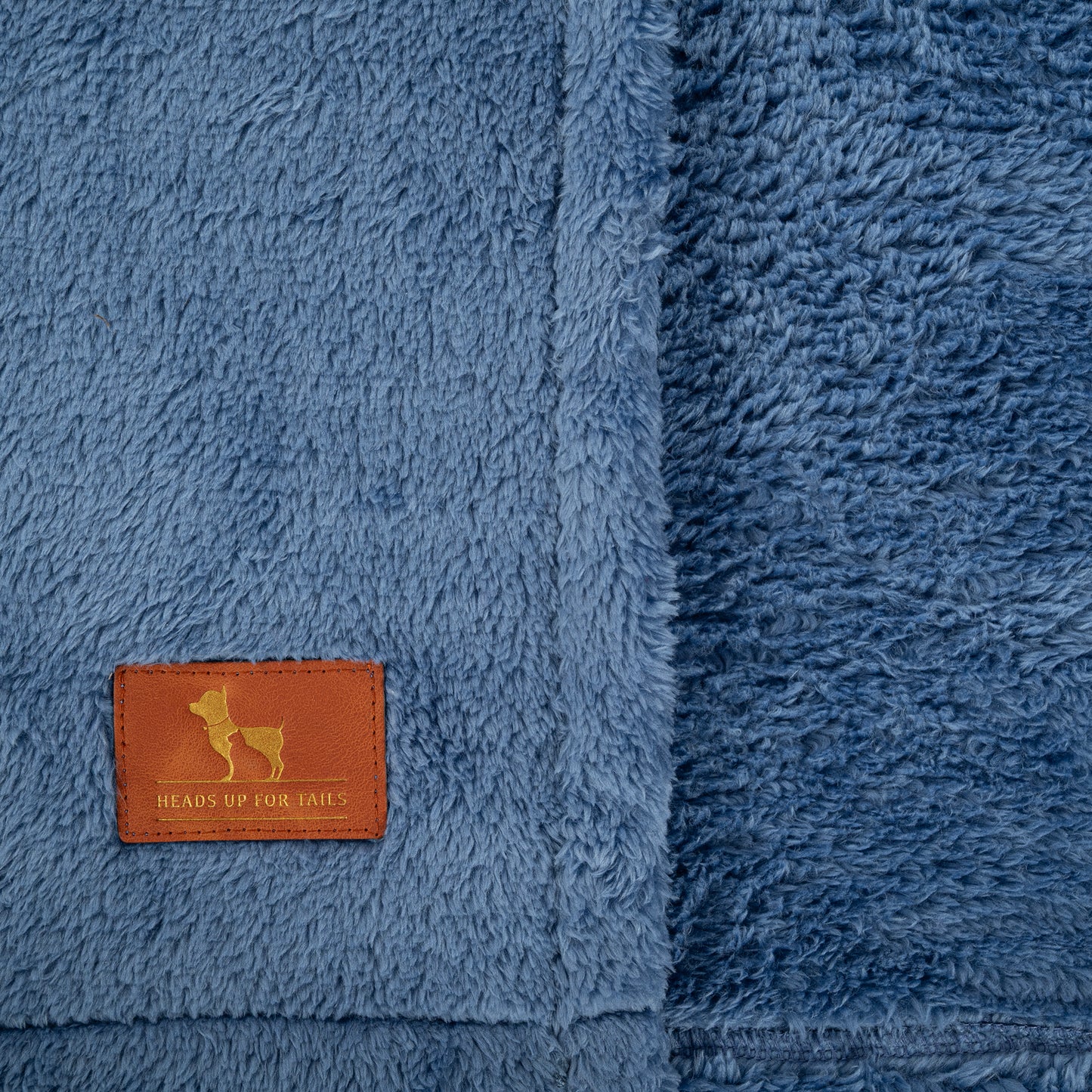 HUFT Furry Wrap Blanket For Dog & Cat - Powder Blue