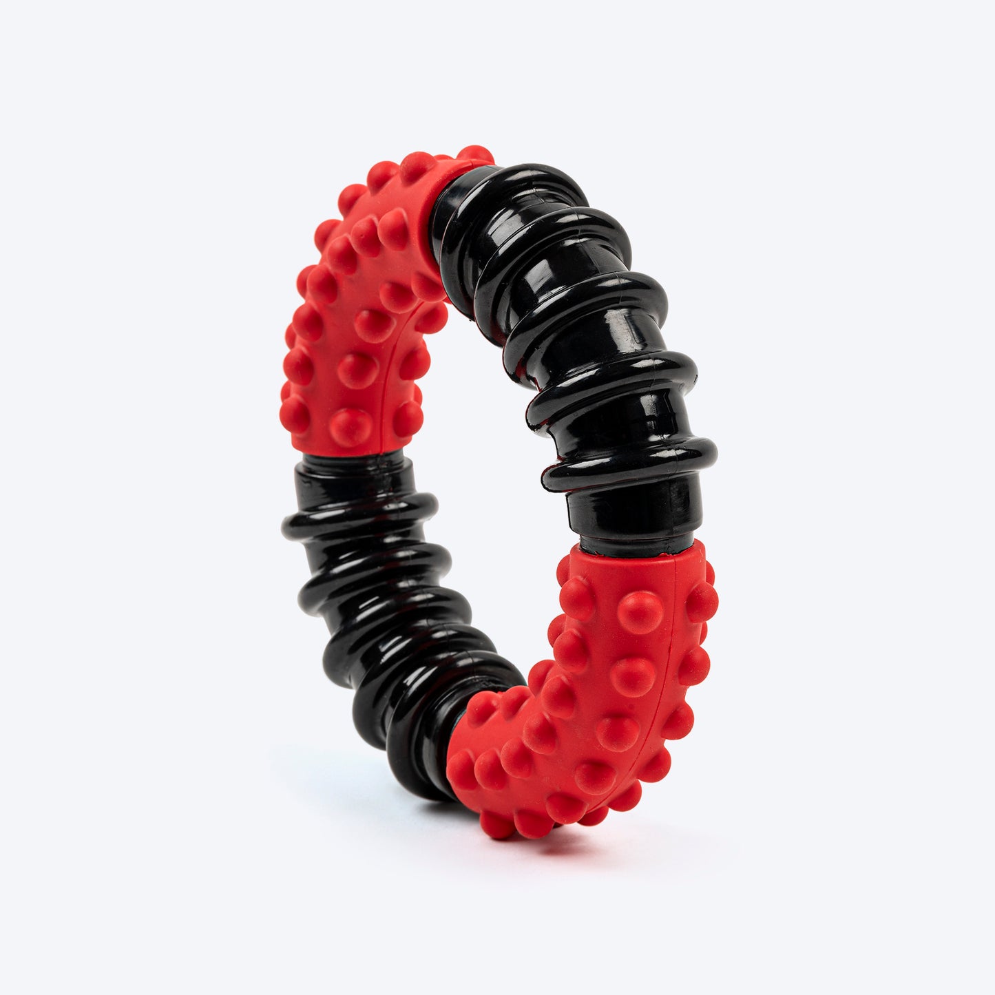 HUFT Chewtastic Ruff Ring Chew Toy For Dog - Red & Black