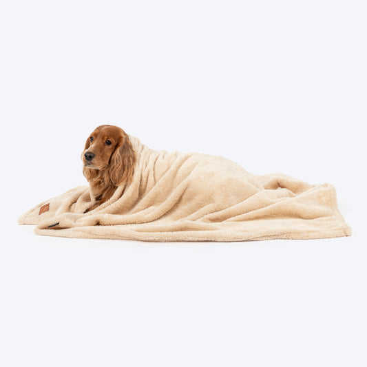 HUFT Furry Wrap Blanket For Dog & Cat - Cream
