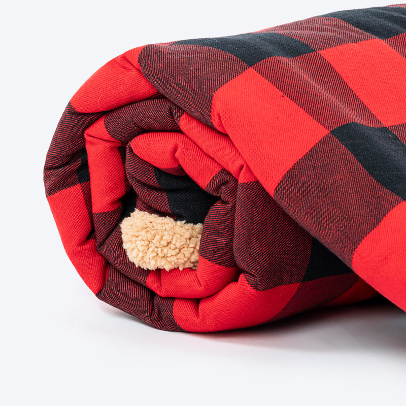 HUFT Personalised Checkered Cuddle Blanket - Red & Black - Heads Up For Tails