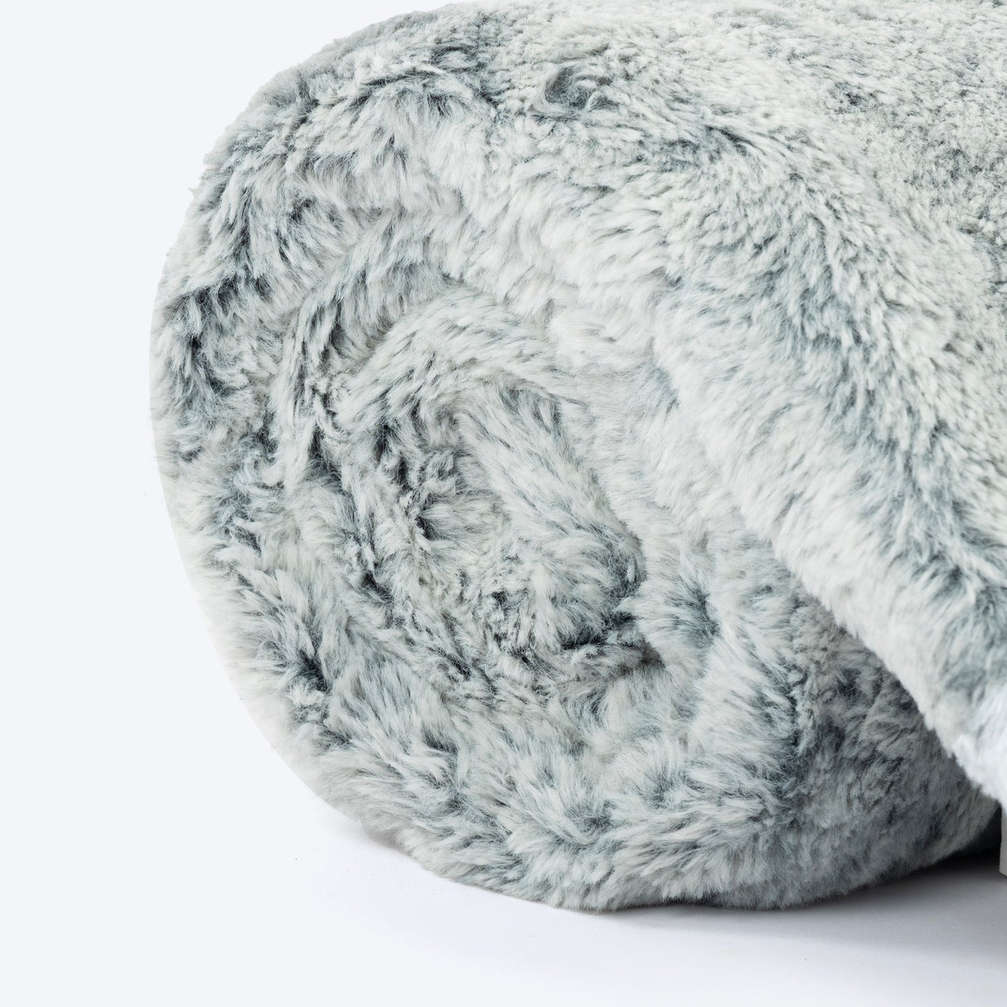 HUFT Furry Comfort Blanket For Dog & Cat - Grey
