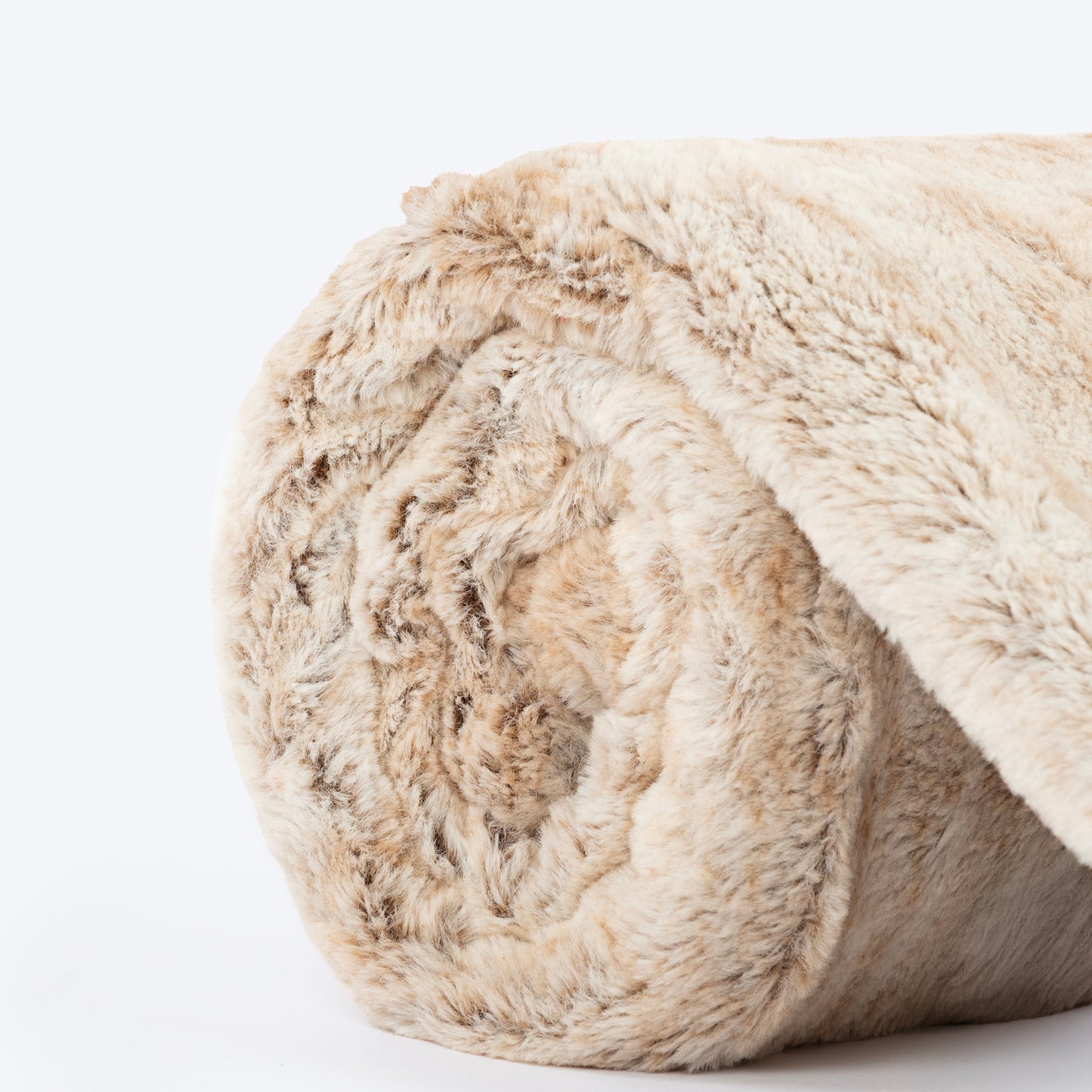 HUFT Furry Comfort Blanket For Dog & Cat - Brown