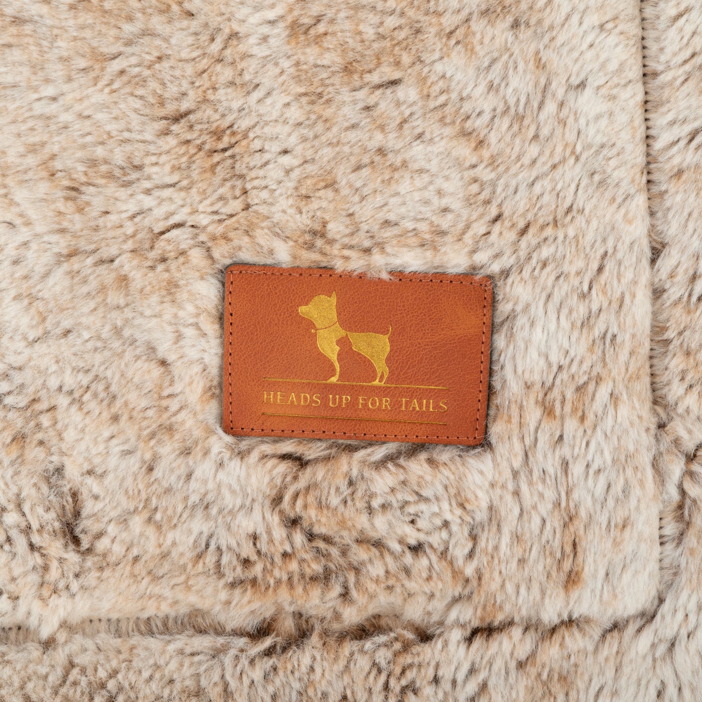 HUFT Furry Comfort Blanket For Dog & Cat - Brown