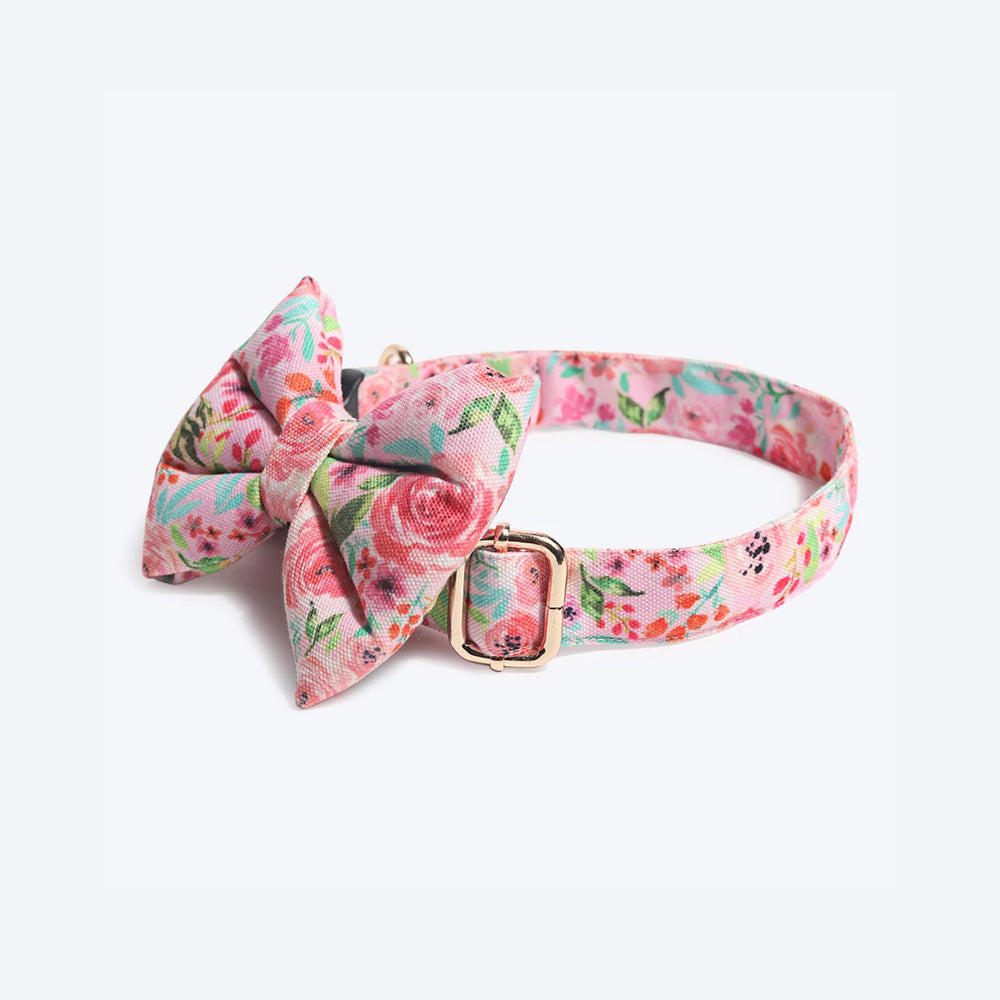 HUFT Fresh Blooms Dog Collar With Free Bow Tie - Heads Up For Tails