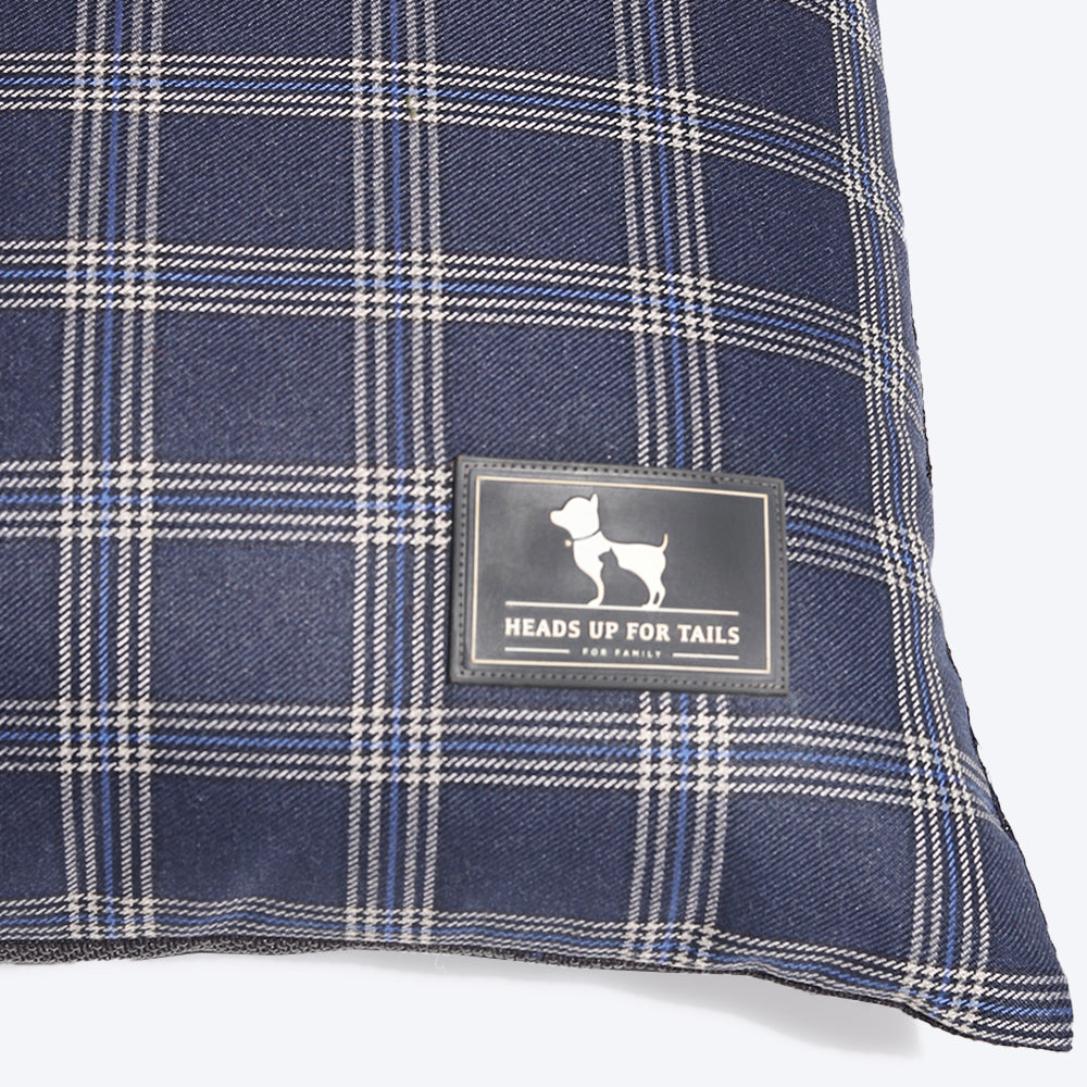 HUFT Checkered Dog Bed - Navy3