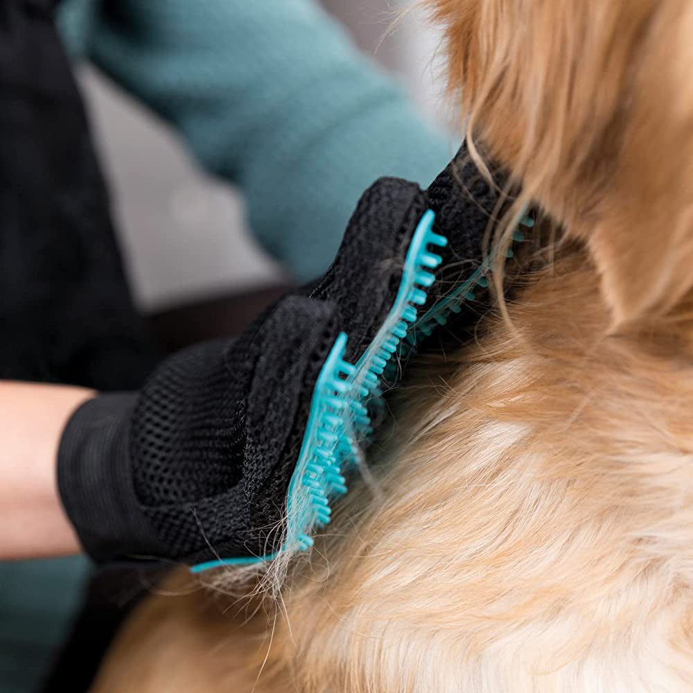Trixie Fur Care Massage Gloves for Dogs - Heads Up For Tails